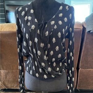 Black Long-Sleeve Surplice Top with Silver Paisley Print